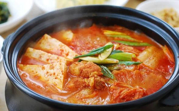 K7 Kimchi Jjigae