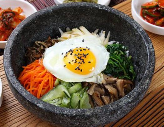 R2 Dolsot Bibimbap