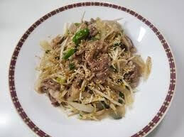 A52.stir Fried Bean Sprout With Brisket