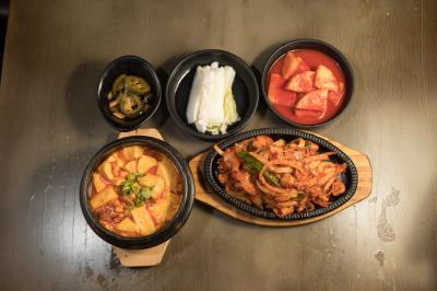 Soon Tofu + Spicy Pork Belly