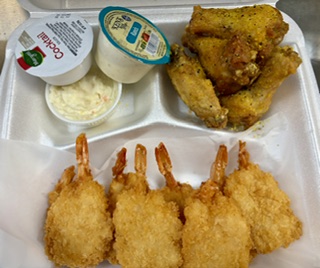 Shrimp(8Pcs) W/ Wings(5Pcs) & Drink