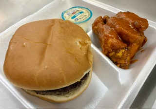 Burger(1/2Lb) W/ Wings(5Pcs) & Drink