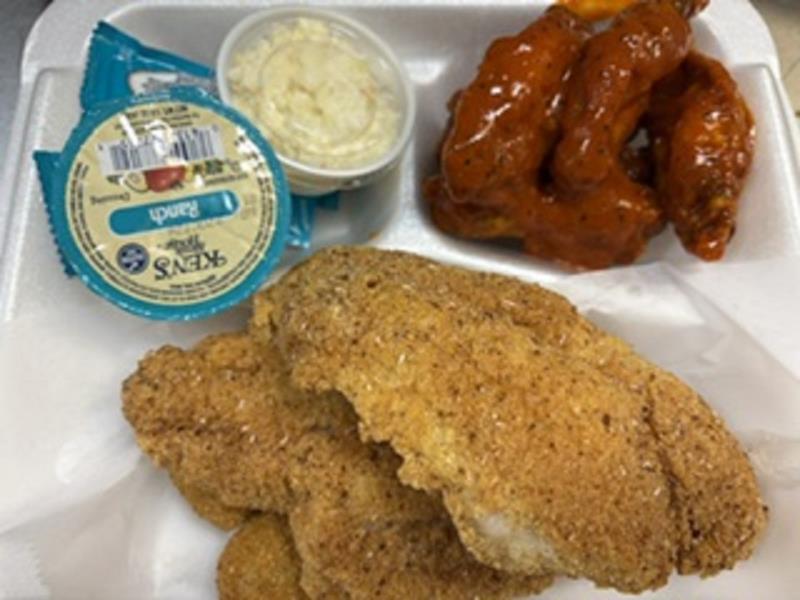 Fish(2Pcs) W/ Wings(5Pcs) & Drink