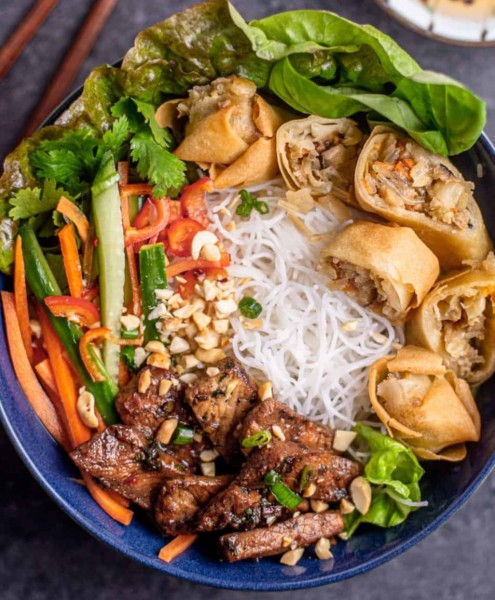 7) Grilled Pork,shrimp, Egg Roll Vermicelli Bowl