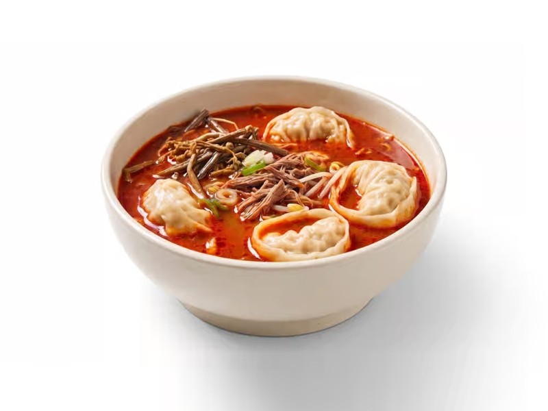 Yukgae Jang Dumpling Soup