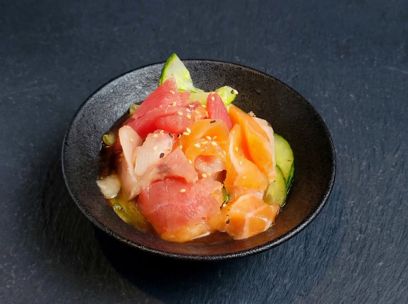 S Sashimi Sunomono