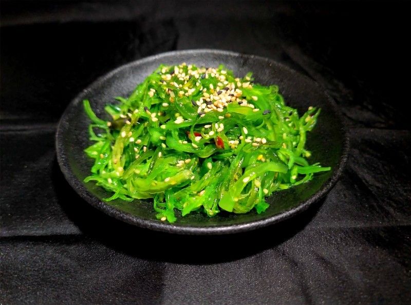 S Seaweed Salad