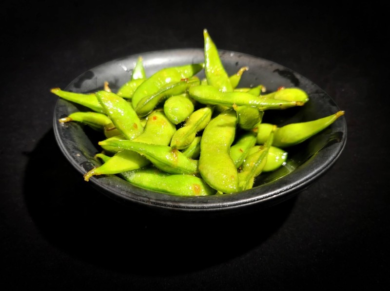 Spicy Garlic Edamame