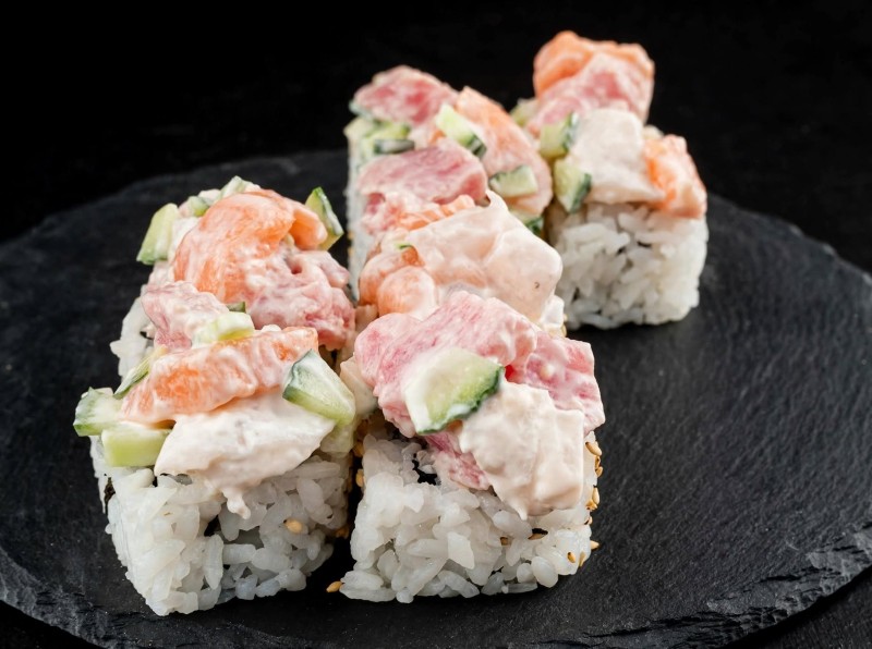 Crab, Avocado, Cucumber Inside. Chopped Tuna, Salmon, Yellowtail, Cucumber Mix with
Light Mayo and Lemon Juice. Seafood Ambrosia
