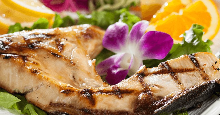 Yellow tail collar Hamachi Kama