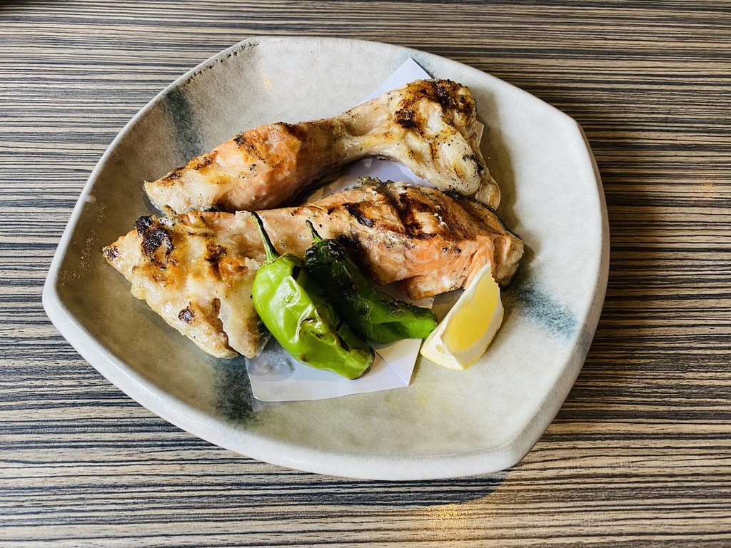 Salmon Kama