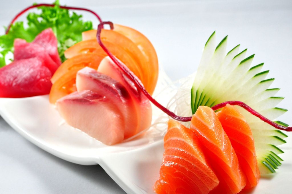 Tuna, salmon and hamachi Combo Sashimi (Ap)